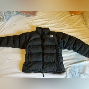 black north face puffer